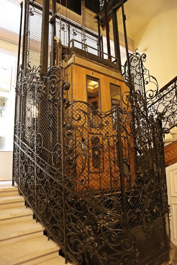 Royal Ferenciek Apartment Budapest Extérieur photo